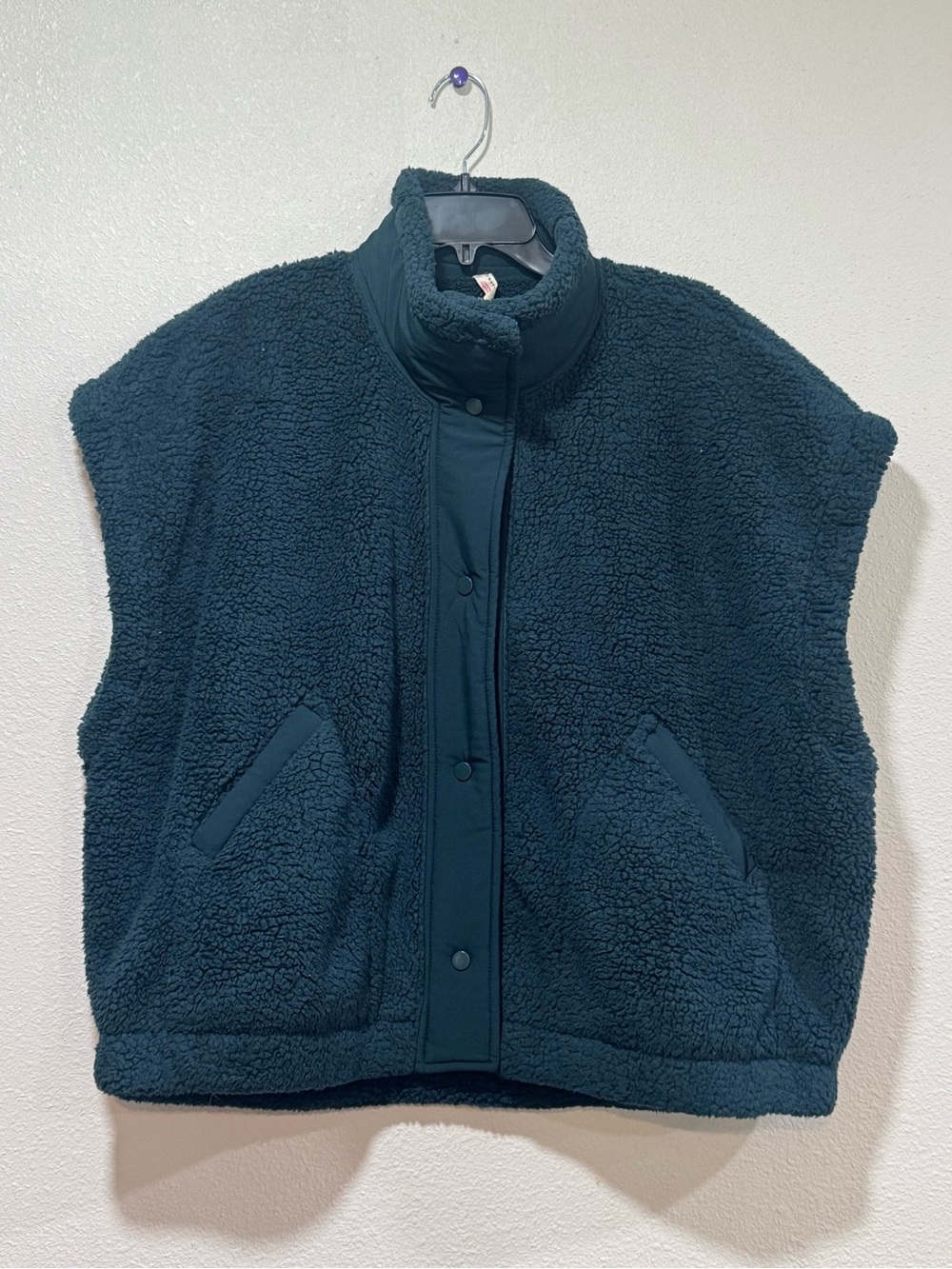 Free People FP Movement Fleece Vest NWOT Unreleased Style and Color XL